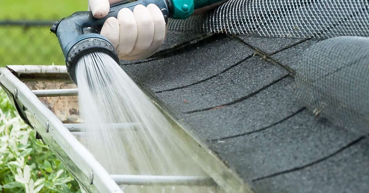 Axoy Cleaning professionals